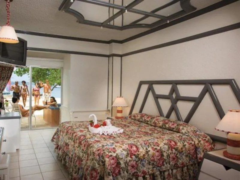Hedonism II All Inclusive Resort (Adults Only) Негрил