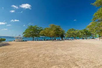 Hedonism II All Inclusive Resort (Adults Only) Негрил